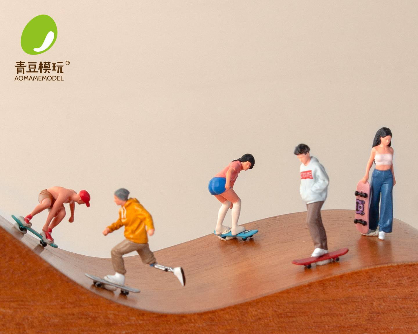 Skateboarding Figures / Full Set (5pcs)
